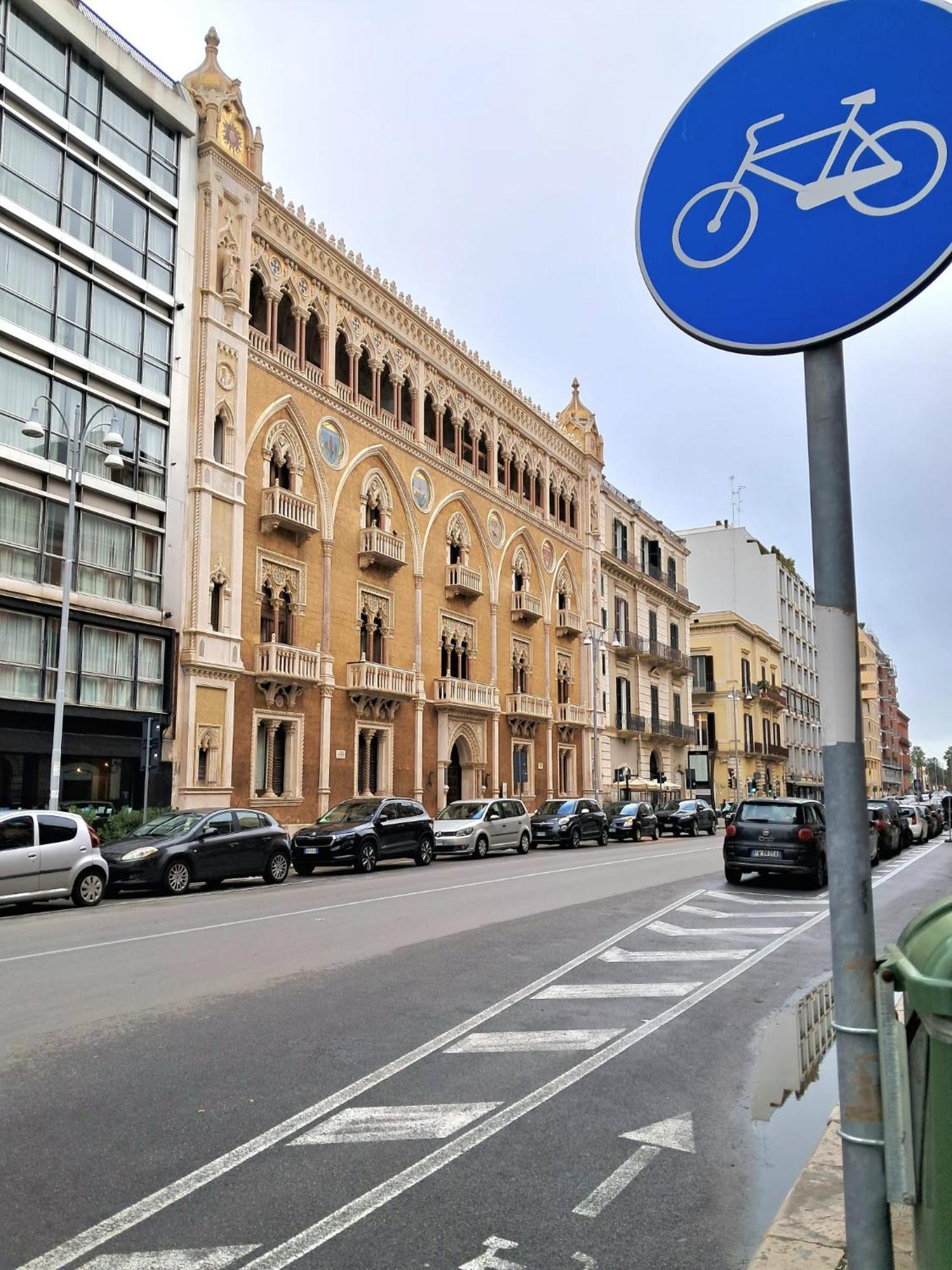 Poesis Suite Bari Exterior foto